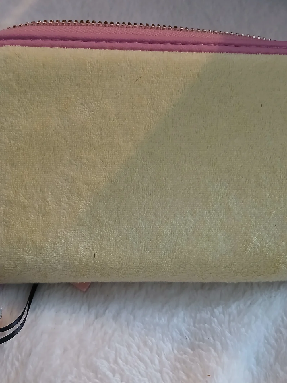 Juicy Couture Yellow Iris Retro Strawberry Zip Around Bifold Wallet - NWT!